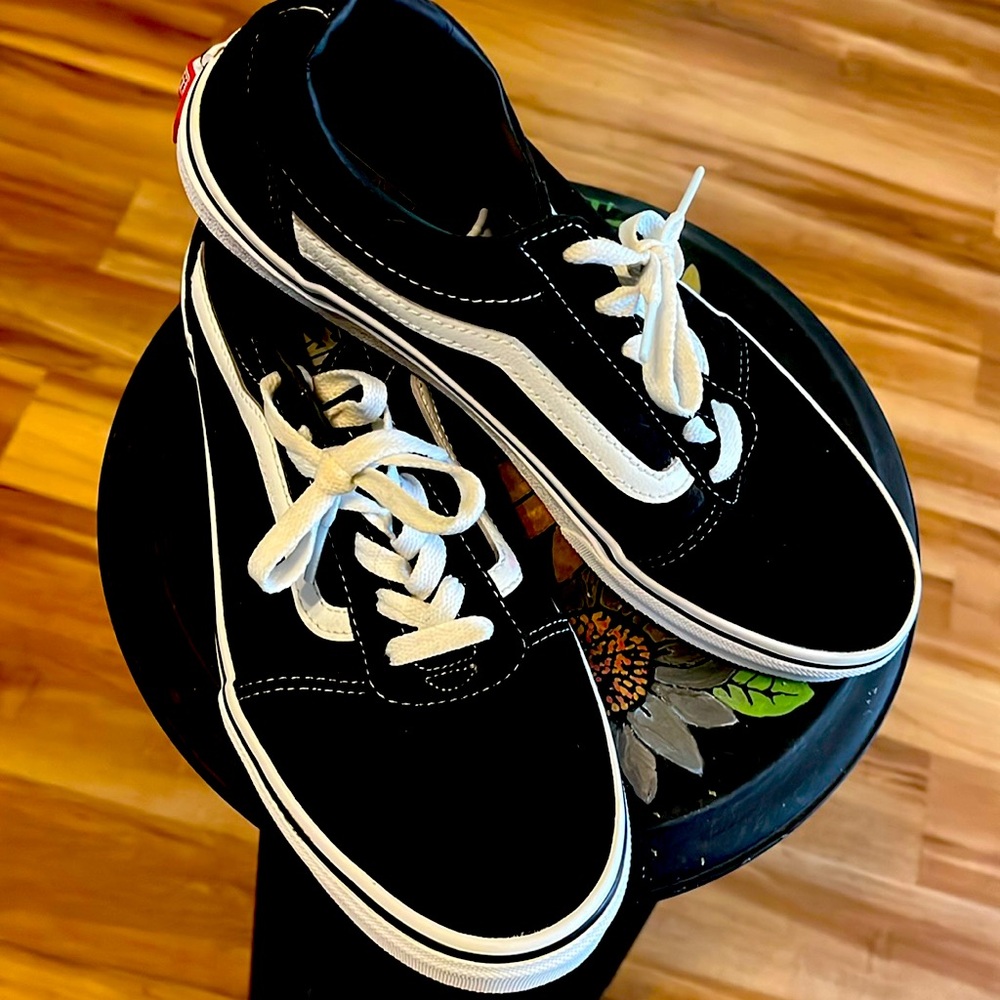 Youth Old School Vans Size 7 Suede and Canvas